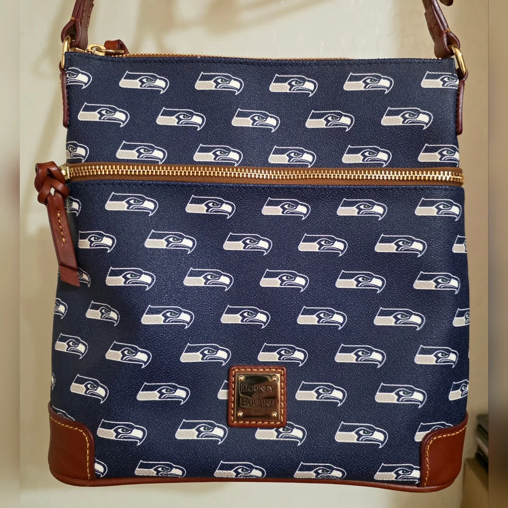 Dooney & Bourke Navy White Seattle Seahawks Print Crossbody with Wristlet